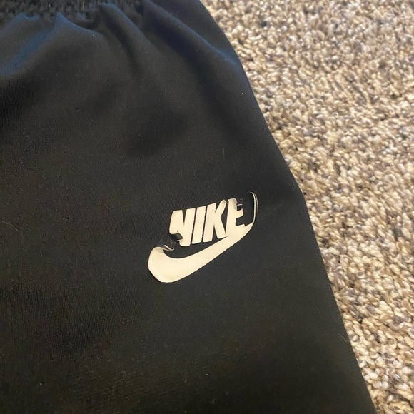 Nike bundle. Boys Size 4T. - Picture 3 of 8